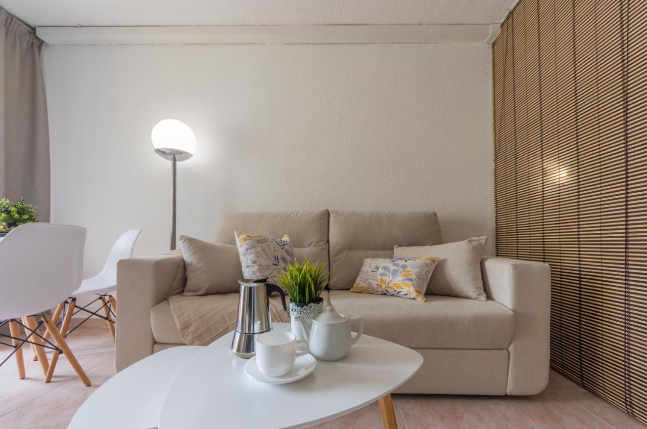 Apartamentos Alboran-Arysal Salou Exterior foto