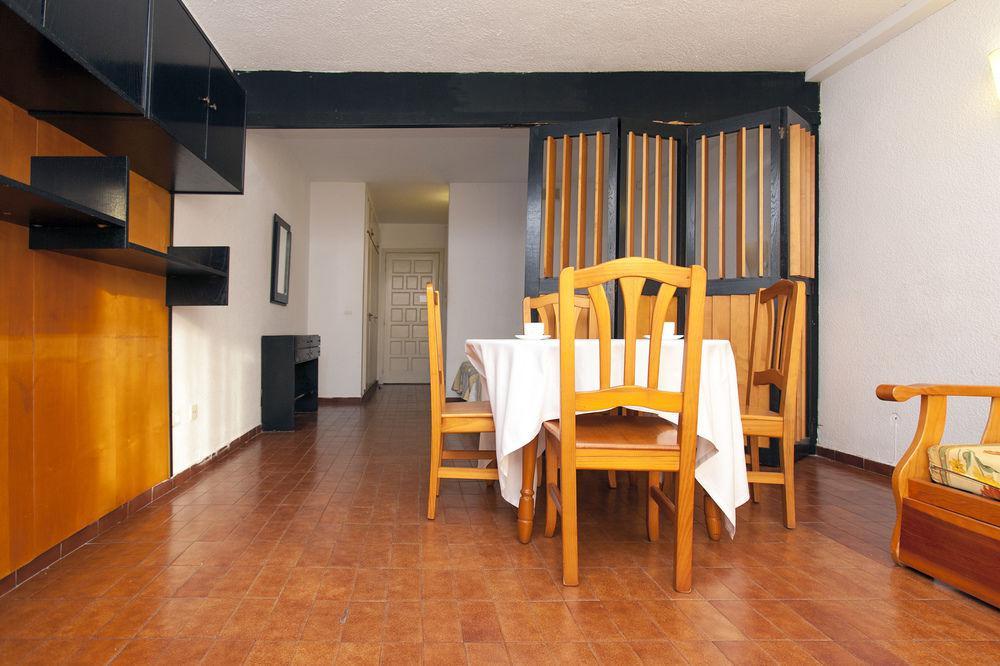Apartamentos Alboran-Arysal Salou Exterior foto